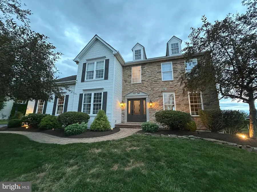 5266 Windtree Dr, Doylestown, PA 18902 - #3