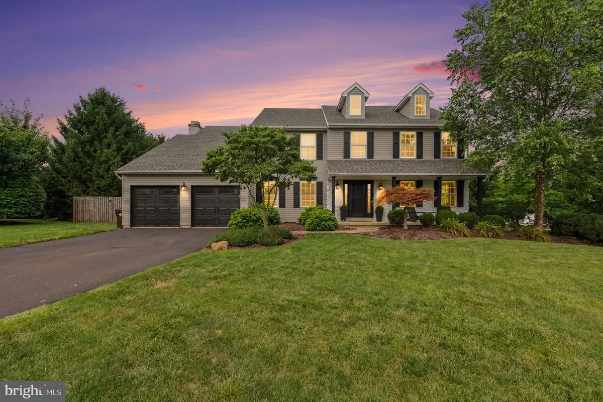 4034 Luke Dr, Doylestown, PA 18902 - #1