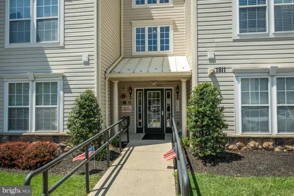 1511 Moore St #201, BRISTOL, PA 19007