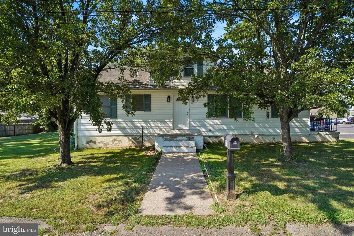 378 Beech St, Warminster, PA 18974 - #1