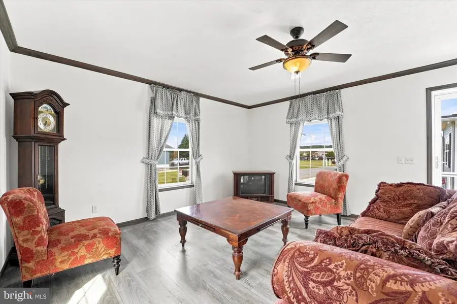 44 Kennedy Dr, Fairless Hills, PA 19030 - #3