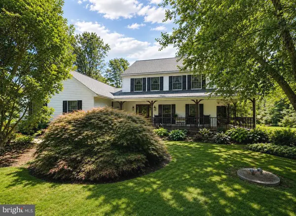 1825 Walnut Ln, QUAKERTOWN, PA 18951