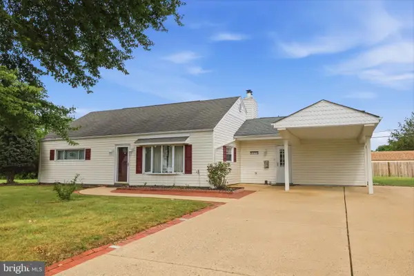 2856 Colmar Ave, BENSALEM, PA 19020
