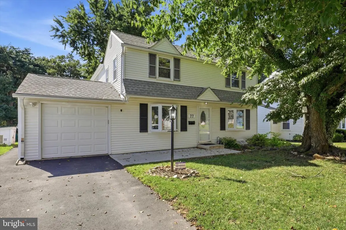 77 Woodlawn Rd, Warminster, PA 18974 - #1