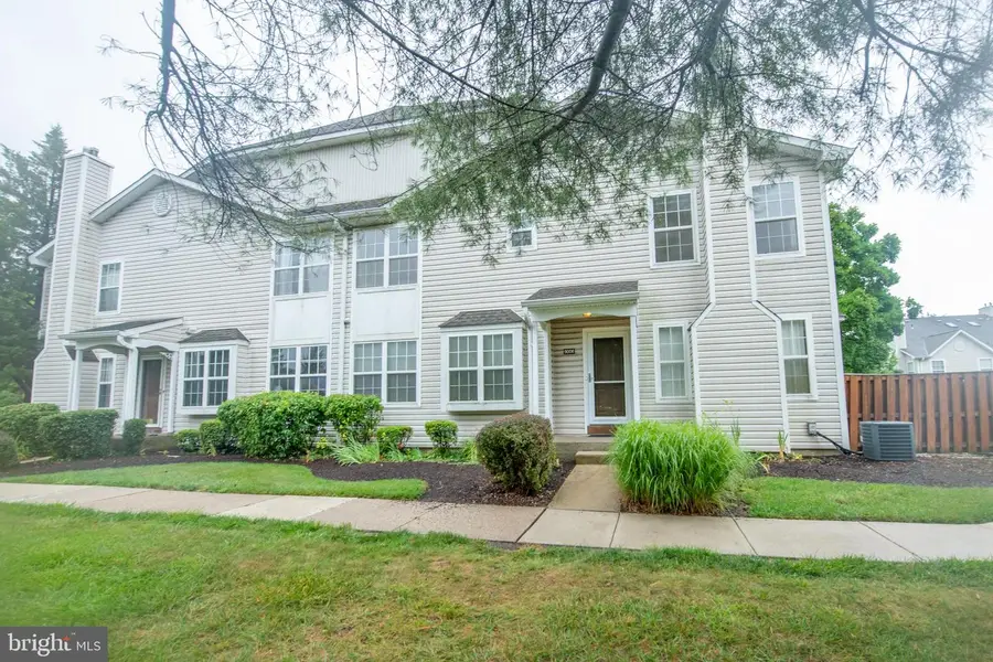 9006 Sheffield Dr, Morrisville, PA 19067 - #3