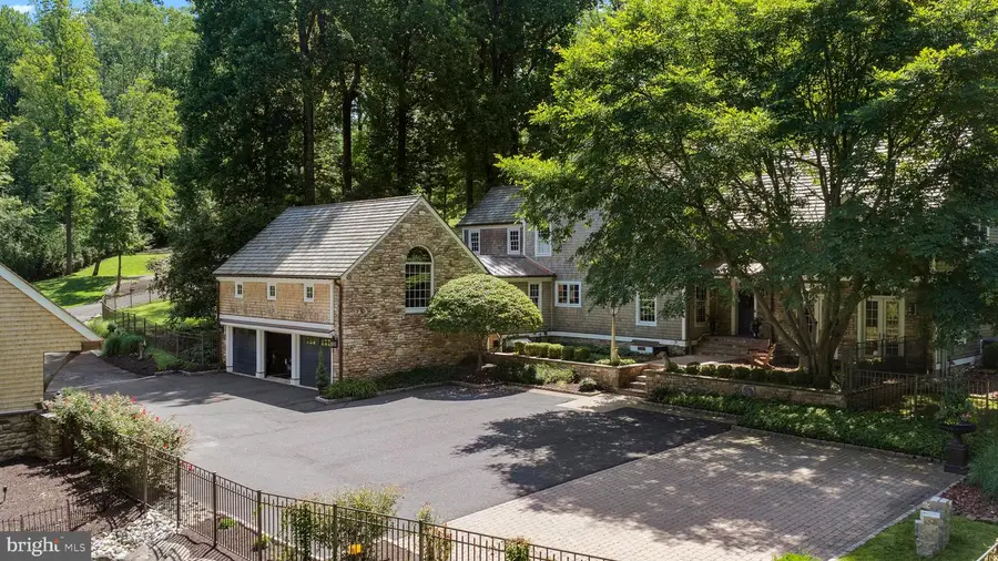 6464 Old Carversville Rd, Carversville, PA 18913 - #2