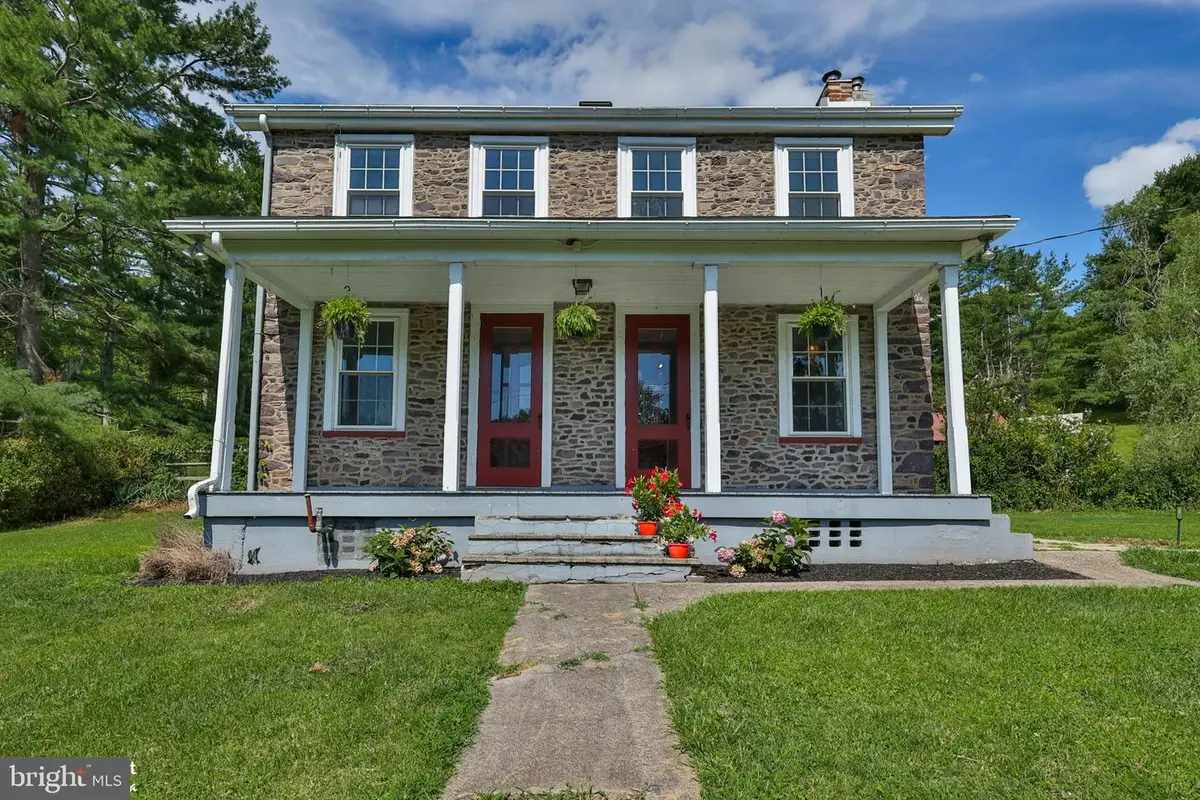 8967 Easton Rd, Ottsville, PA 18942 - #1