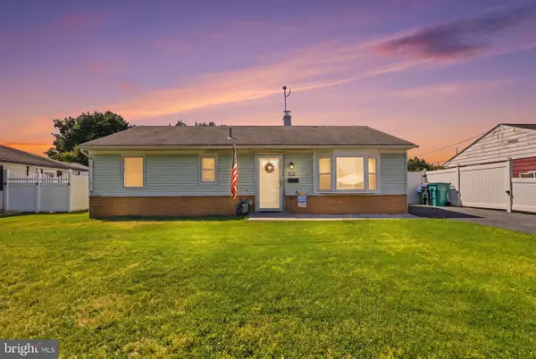 906 Mauri Ave, CROYDON, PA 19021