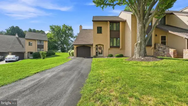 115 Golf Club Dr, LANGHORNE, PA 19047