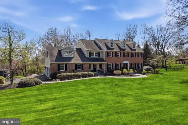 4779 Essex Dr, DOYLESTOWN, PA 18902