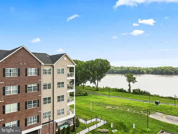16421 River View Dr, BRISTOL, PA 19007