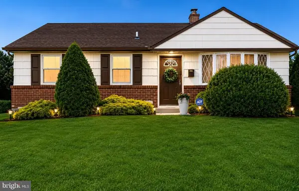 2545 Crafton Dr, BENSALEM, PA 19020