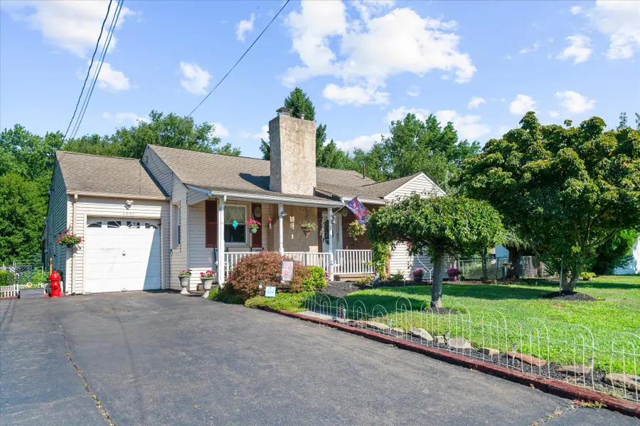 4004 Hulmeville Rd, Bensalem, PA 19020 - #3
