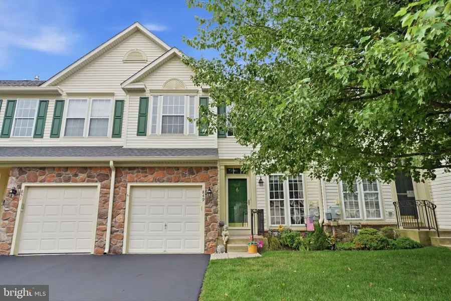 849 Geranium Dr, Warrington, PA 18976 - #2