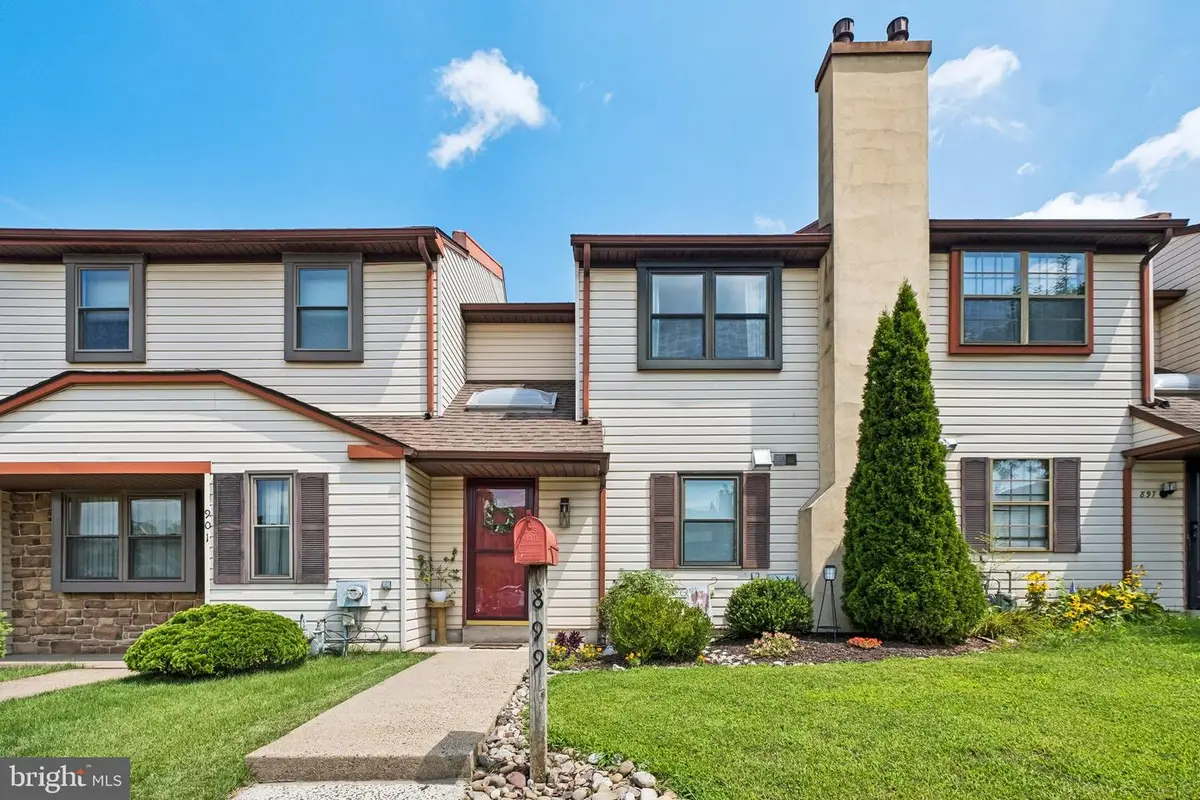 899 Andover Pl, Warminster, PA 18974 - #1