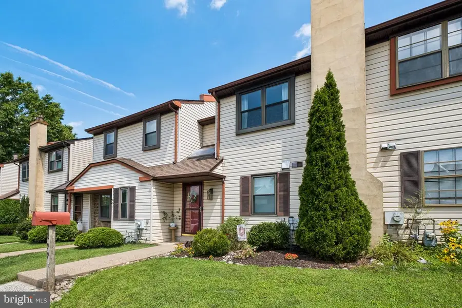 899 Andover Pl, Warminster, PA 18974 - #3