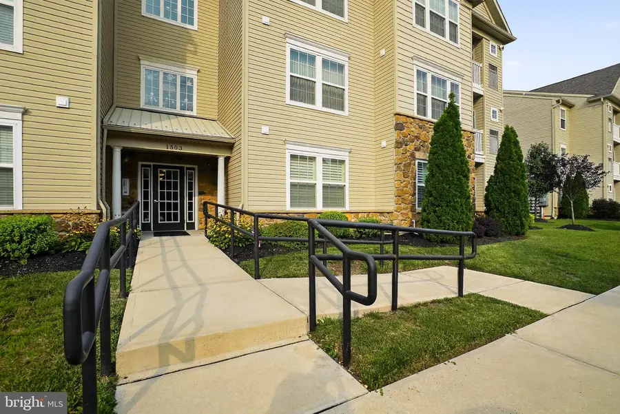 1503 Moore St #303, Bristol, PA 19007 - #3