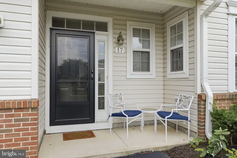 17 Lady Slipper Ln, Langhorne, PA 19047 - #2