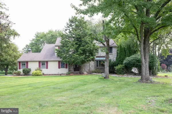 87 Eagle Mount Dr, RICHBORO, PA 18954