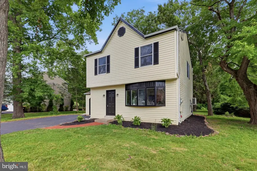 815 Philadelphia Ave, Warrington, PA 18976 - #3