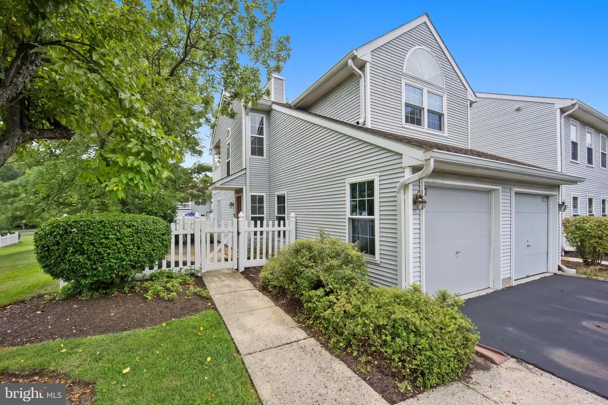 579 Cedar Hollow Dr, Yardley, PA 19067 - #1