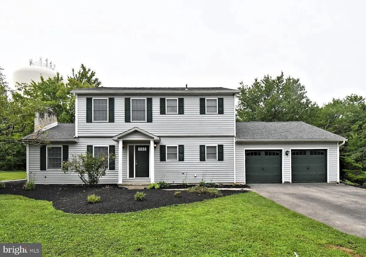 214 Crest Dr, Sellersville, PA 18960 - #1