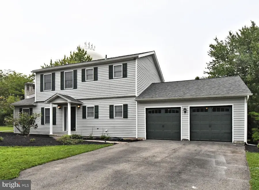 214 Crest Dr, Sellersville, PA 18960 - #3
