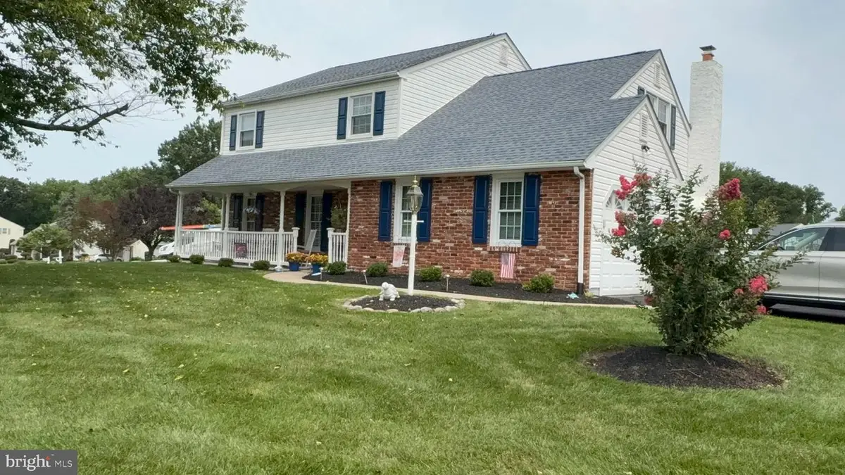 50 Penn Cir, Holland, PA 18966 - #1