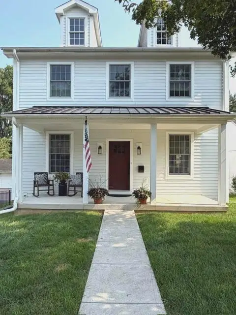 156 E Oakland Ave, Doylestown, PA 18901 - #1