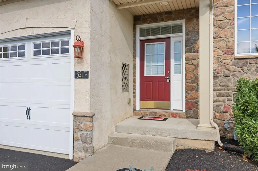 3217 Meadowview Cir #163, Furlong, PA 18925 - #2