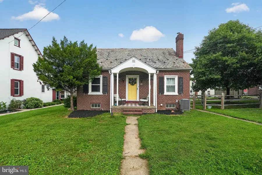 343 S Main St, Telford, PA 18969 - #2