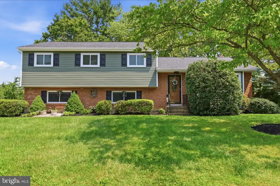 298 Hickory Rd, Yardley, PA 19067 - #2