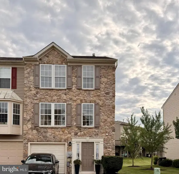 210 Windsor Ct, QUAKERTOWN, PA 18951