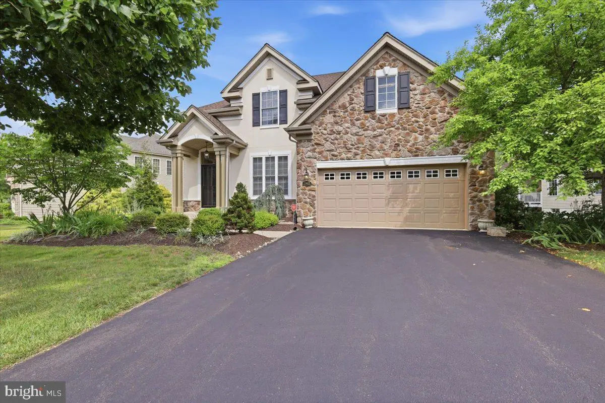142 Silver Tail Ln, New Hope, PA 18938 - #1