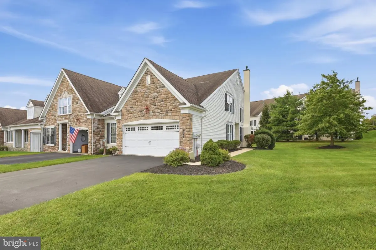 185 Reagan Dr, Sellersville, PA 18960 - #1