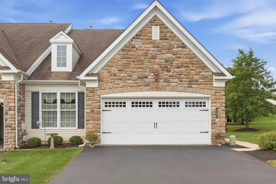 185 Reagan Dr, Sellersville, PA 18960 - #3