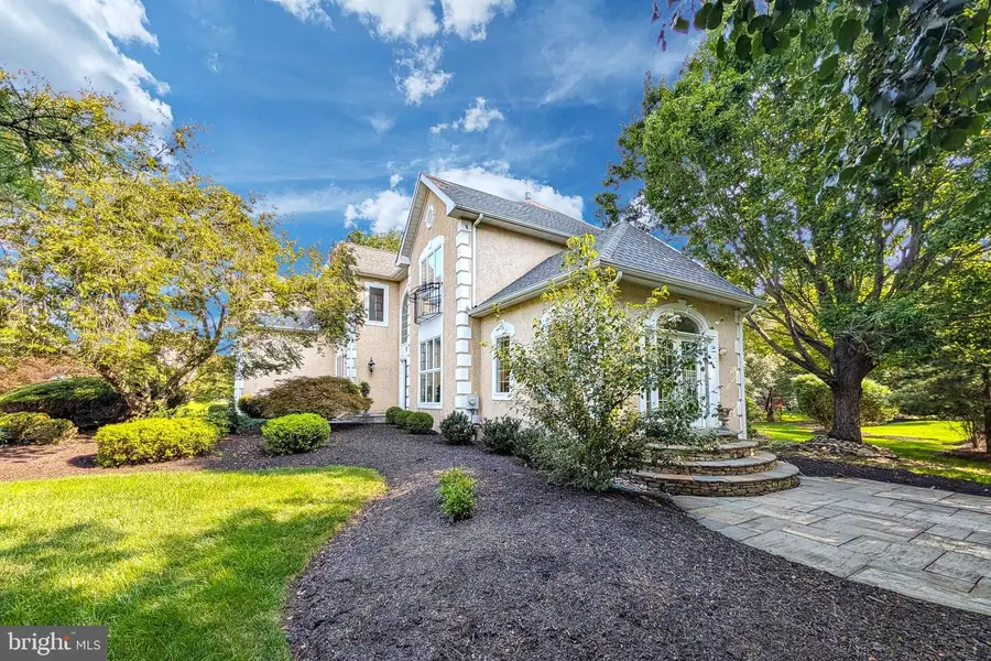 22 Pheasant Run Rd, New Hope, PA 18938 - #3
