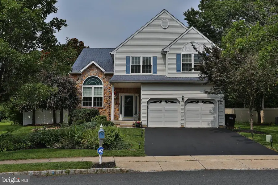 4518 Old Oak Rd, Doylestown, PA 18902 - #2