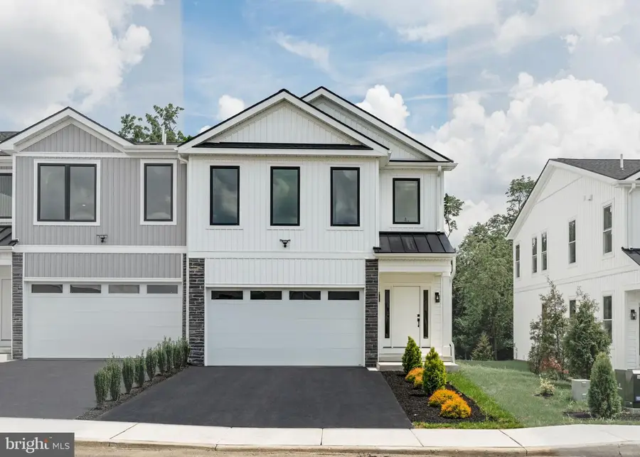 677 Provident Rd, Southampton, PA 18966 - #2