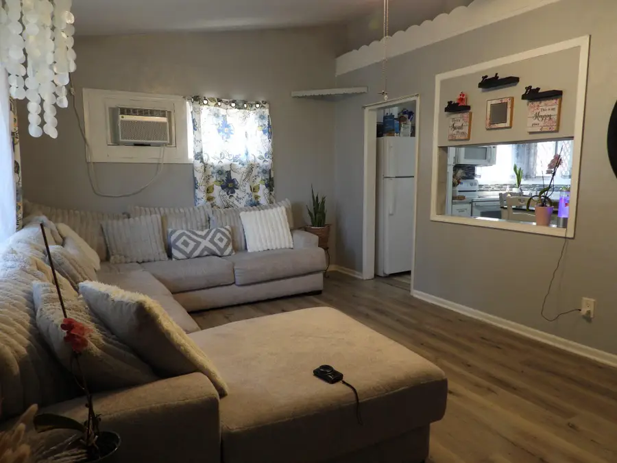 2503 Laurel Dr, Bristol, PA 19007 - #2