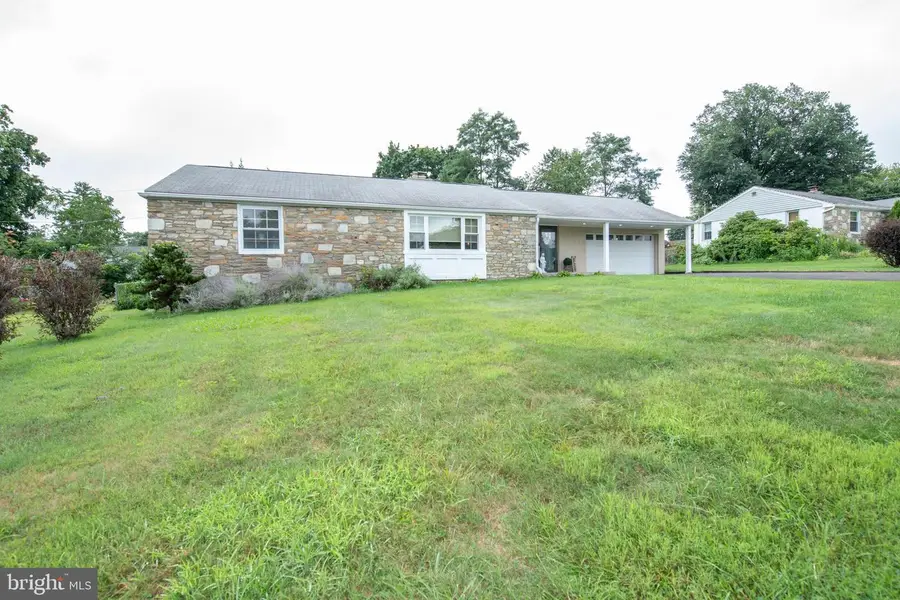 27 N Midway Ave, Feasterville Trevose, PA 19053 - #2