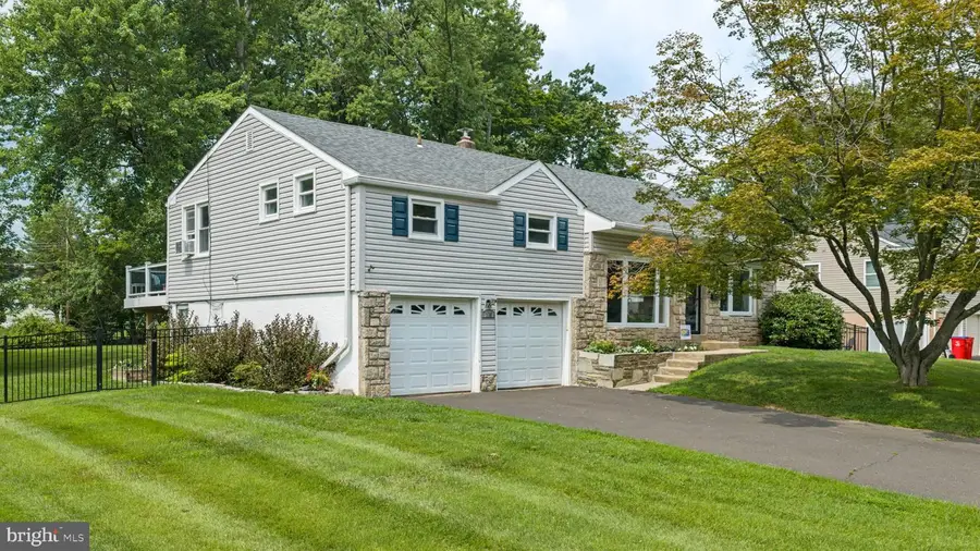178 Willow Dr, Warminster, PA 18974 - #2