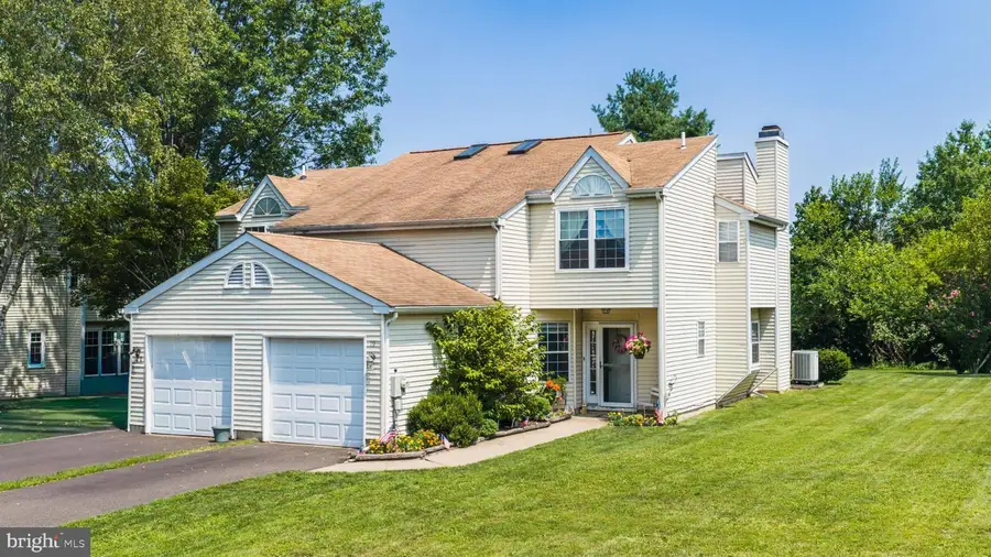 19 Kern Dr, Perkasie, PA 18944 - #2