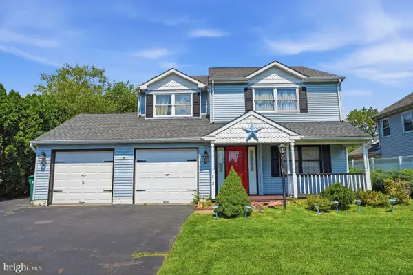 513 Stanford Rd, FAIRLESS HILLS, PA 19030