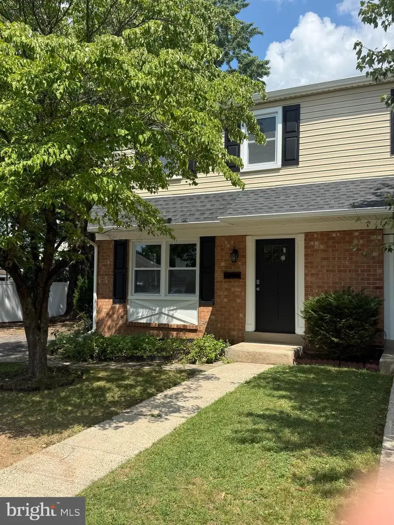 263 N Penrose St, Quakertown, PA 18951 - #1