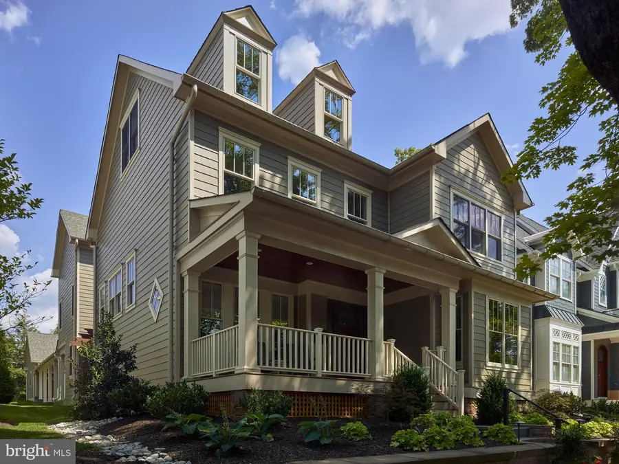 117 N State St, Newtown, PA 18940 - #2