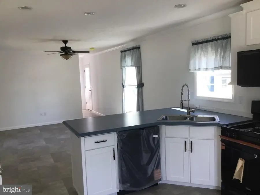 123 Adams Dr, Fairless Hills, PA 19030 - #2