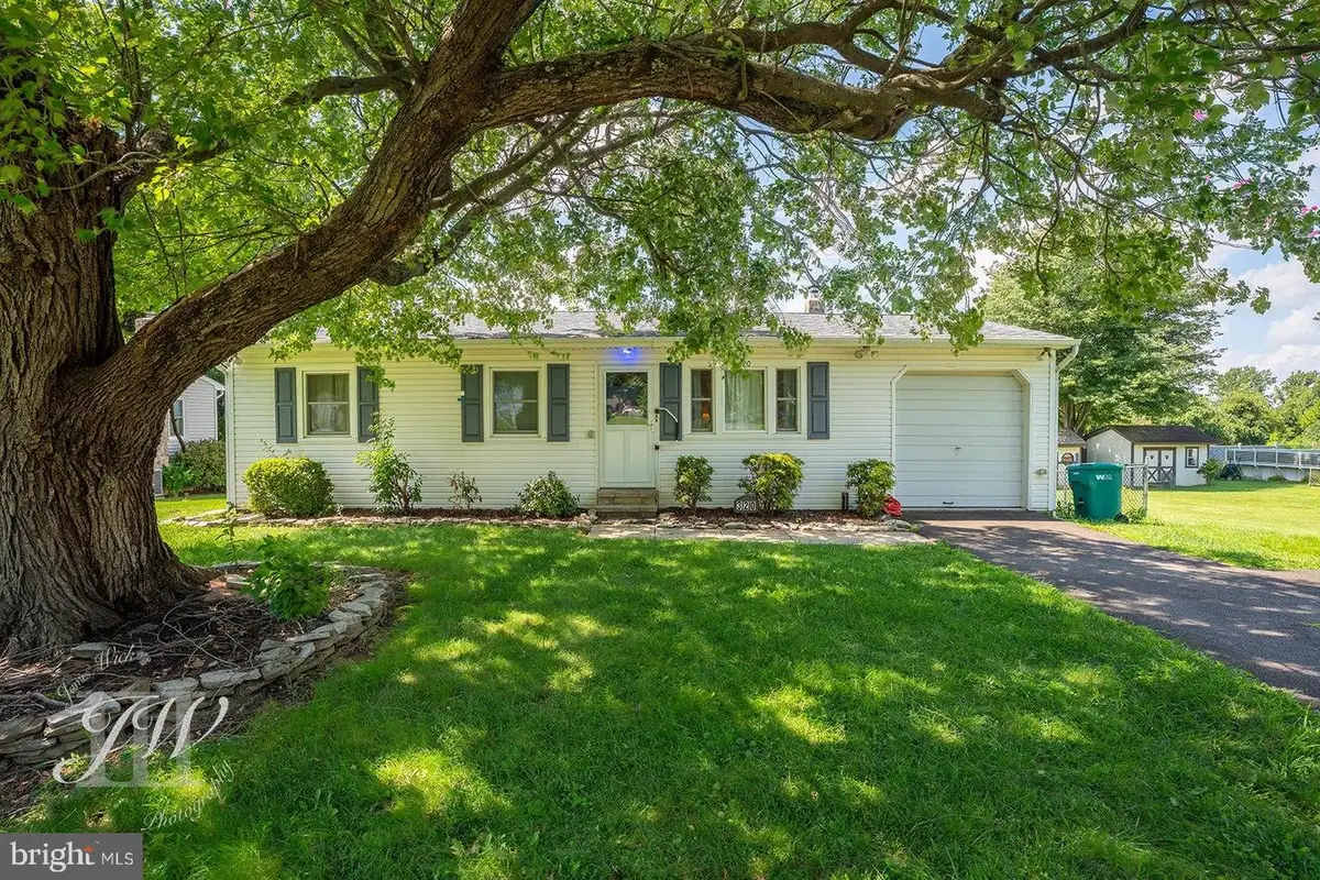 320 Hulme Ave, Langhorne, PA 19047 - #1