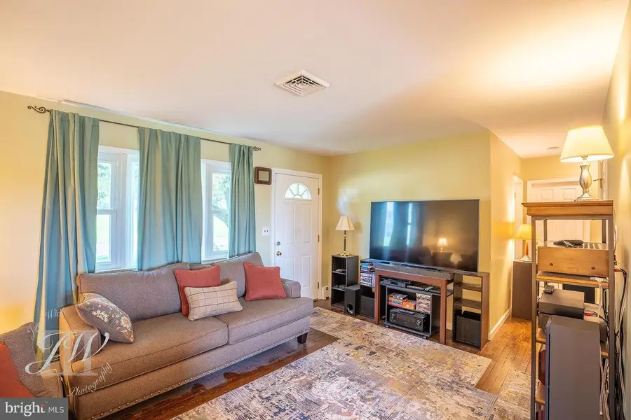 320 Hulme Ave, Langhorne, PA 19047 - #3