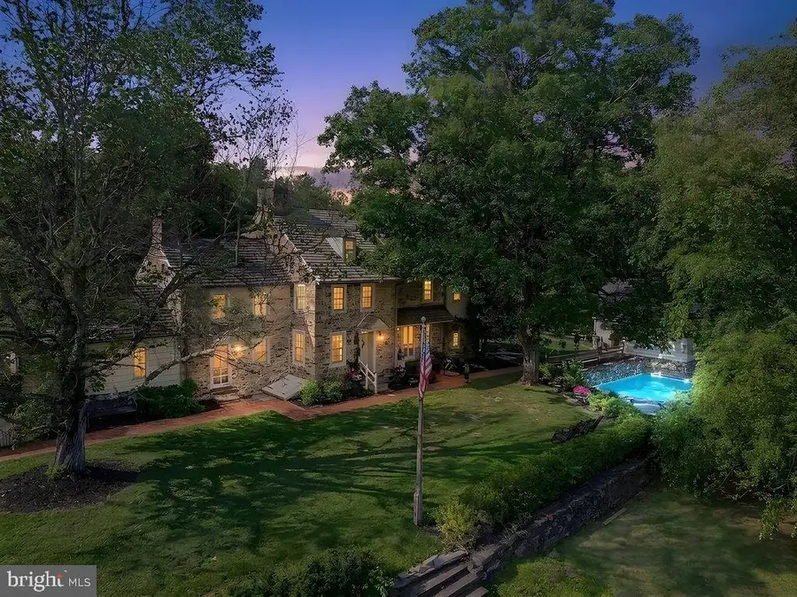 4439 Mcneal Rd, Carversville, PA 18913 - #2